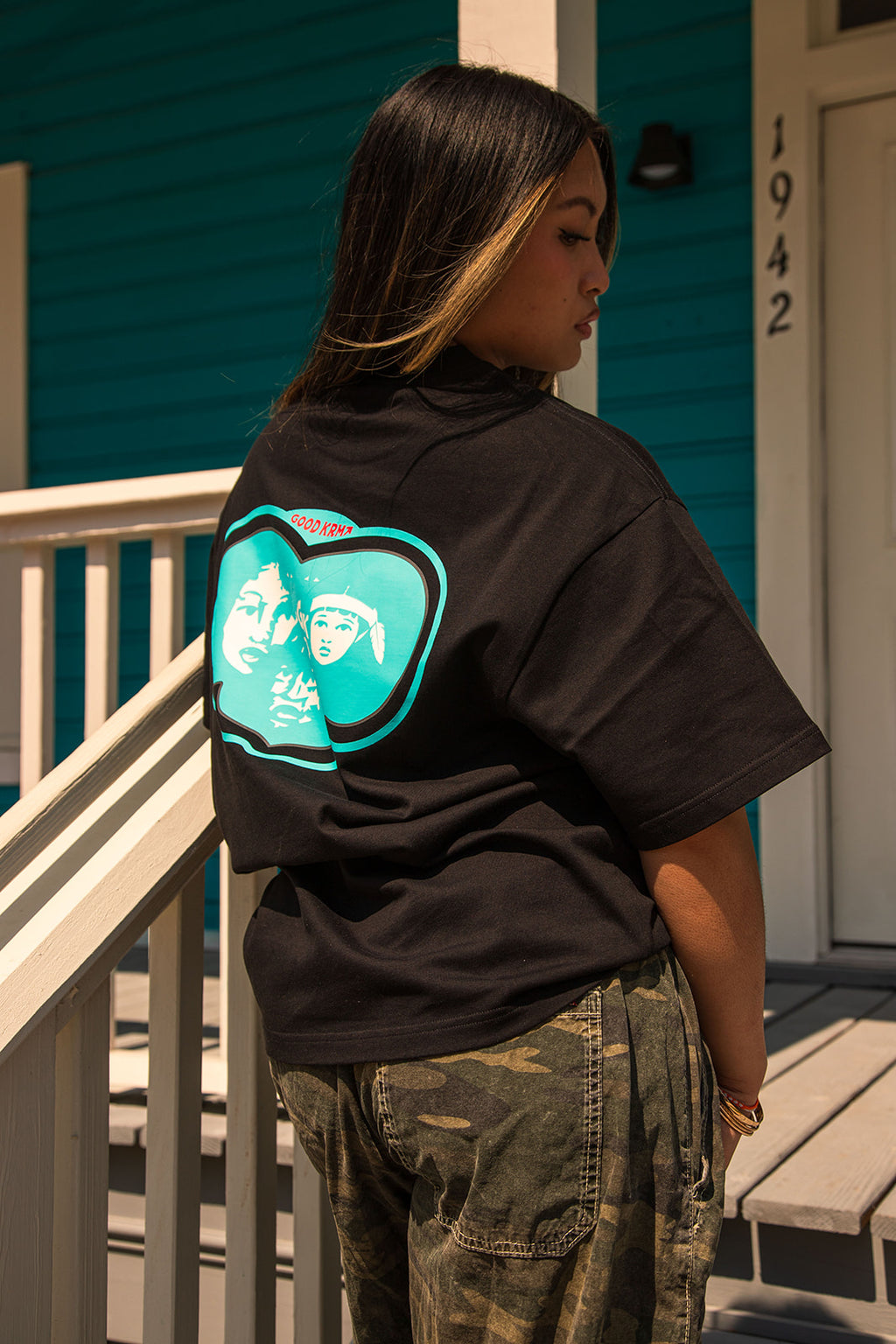 Children of the village Tshirt (Turquoise)